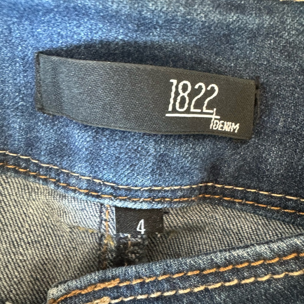 Jean capris - Picture 3 of 3